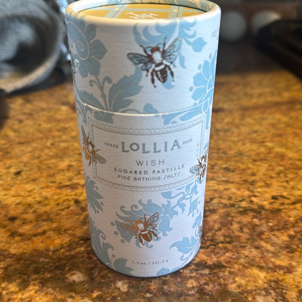 Lollia Wish fine bathing salts, 7.5 ounce NWOT